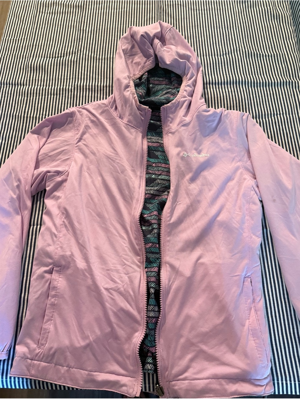 Columbia Lavender Hooded Jacket with Patterned Lining